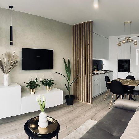 Nowoczesny Apartament Z Garazem Morelova Gdańsk Exteriör bild