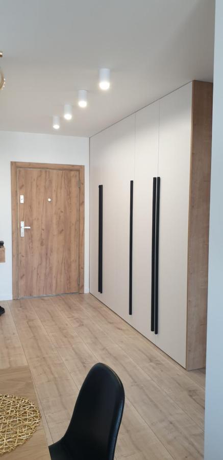Nowoczesny Apartament Z Garazem Morelova Gdańsk Exteriör bild